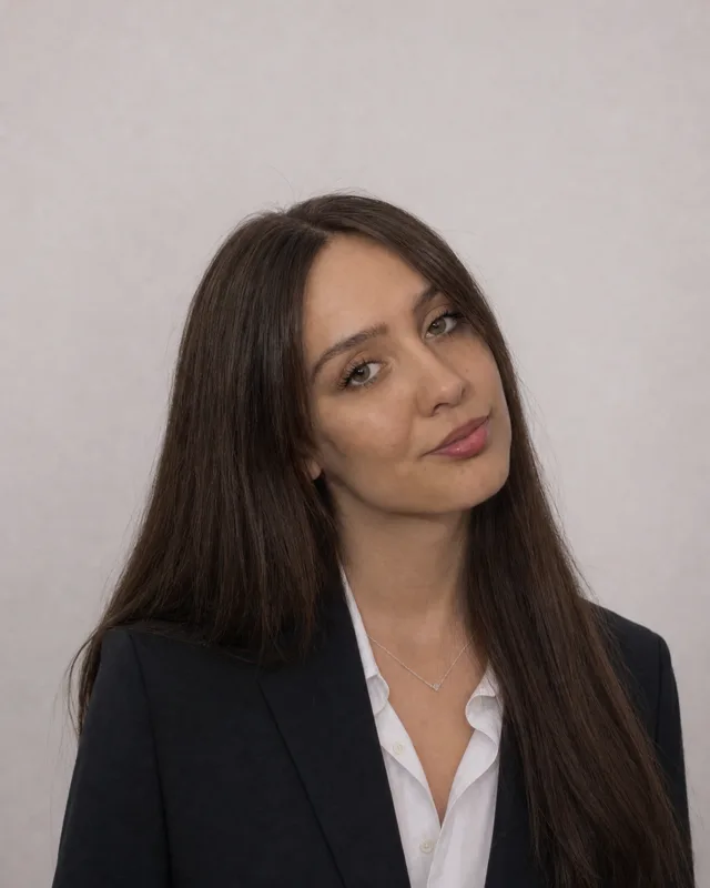 Портрет на Стефи, ко-основачка на FS Digital